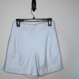 Lululemon lululinen High rise short 6”